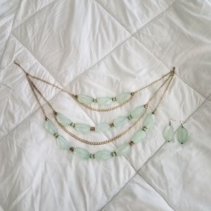 Gorgeous Necklace and Earring Set💙